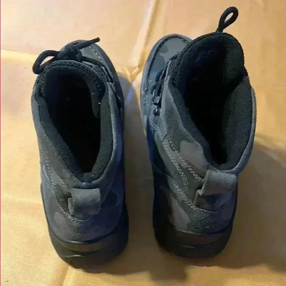 Ecco Men's Black Camouflage Boots